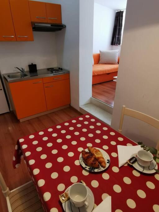 Teni Split Dış mekan fotoğraf